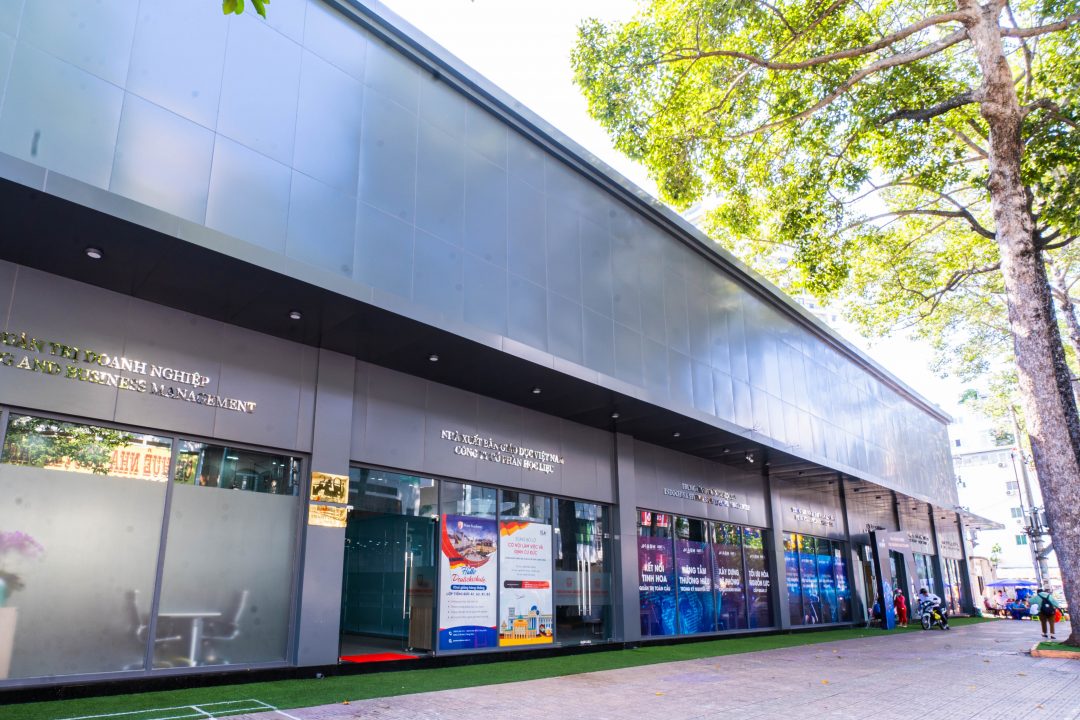 cung-chiem-nguong-mot-vai-hinh-anh-co-so-moi-nhat-cua-he-thong-tai-240-tran-binh-trong-danh-cho-khoi-sau-pho-thong-va-ngan-han