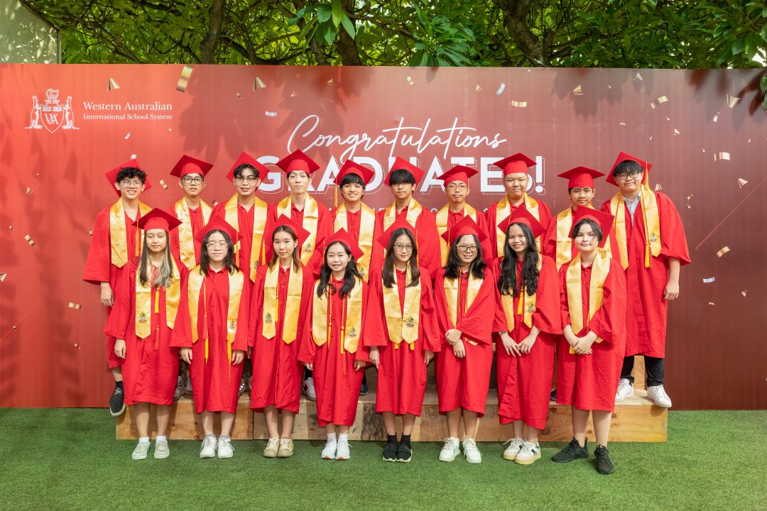 chuc-mung-cac-hoc-sinh-khoa-ib-dau-tien-cua-wass-da-tot-nghiep