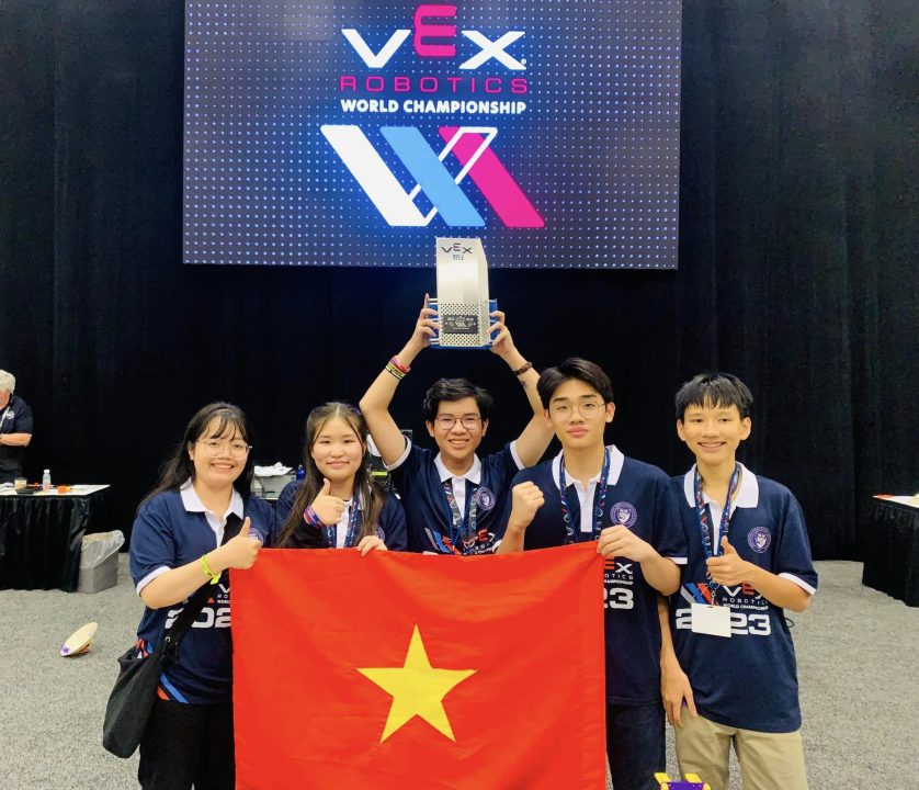 chuc-mung-doi-tuyen-pennschool-xuat-sac-dat-giai-inspire-award-tai-cuoc-thi-vex-robotics-world-championship-dallas-my