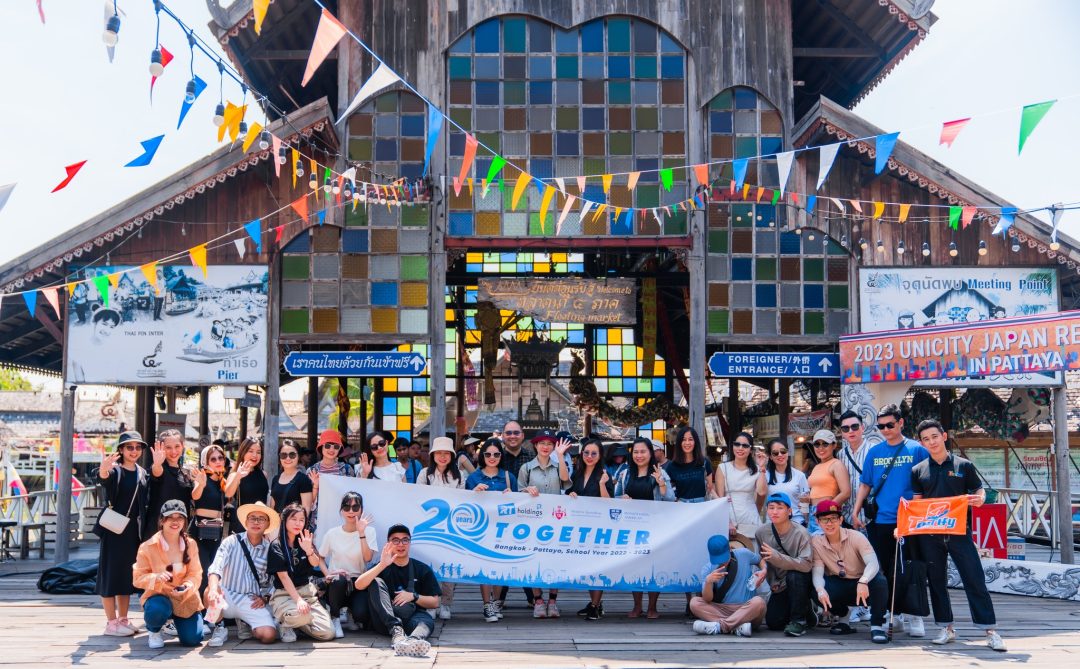 bung-no-cam-xuc-cung-chuong-trinh-tong-ket-nam-hoc-2022-2023-danh-cho-giao-vien-tai-thai-lan