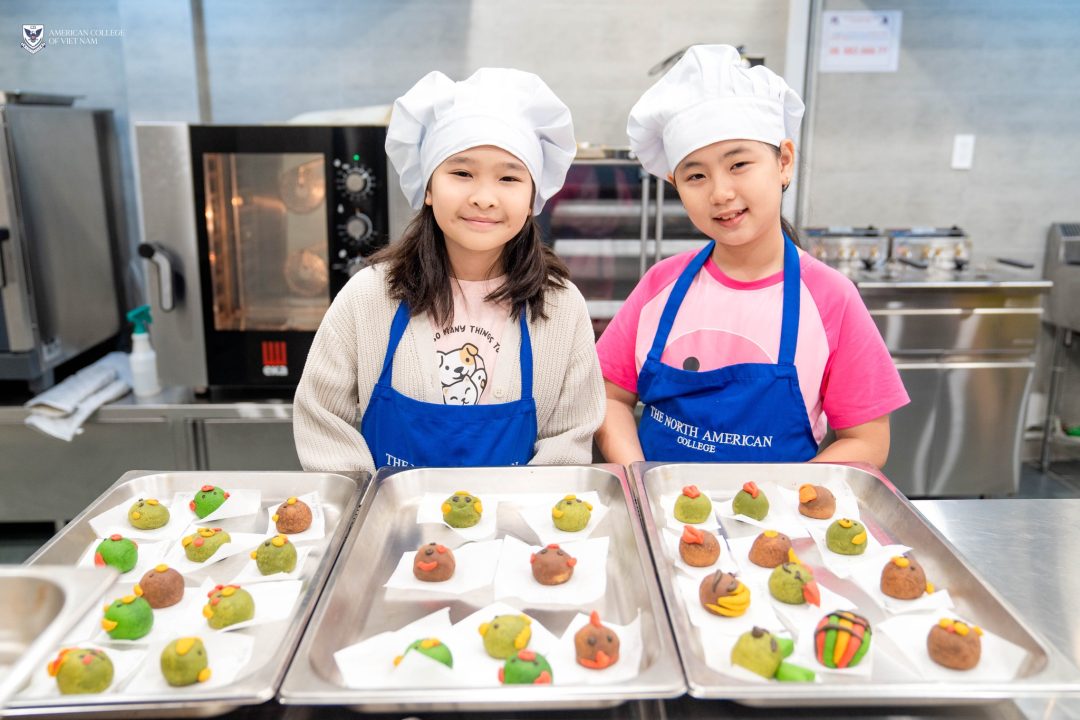 bau-khong-khi-tet-trung-thu-am-ap-trong-can-bep-amcollege-voi-chuoi-lop-hoc-chuyen-de-ruoc-trang-ve-nha