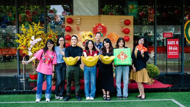 tiec-cuoi-nam-cuc-chat-phan-chan-tinh-than-cung-dai-gia-dinh-rt-holdings