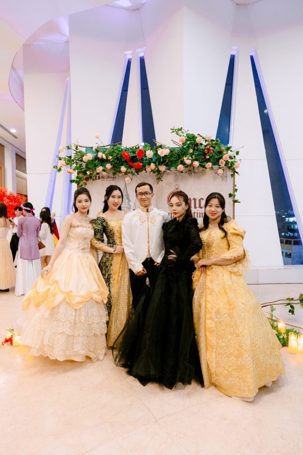 tiec-mung-ngay-nha-giao-viet-nam-20-11-2023